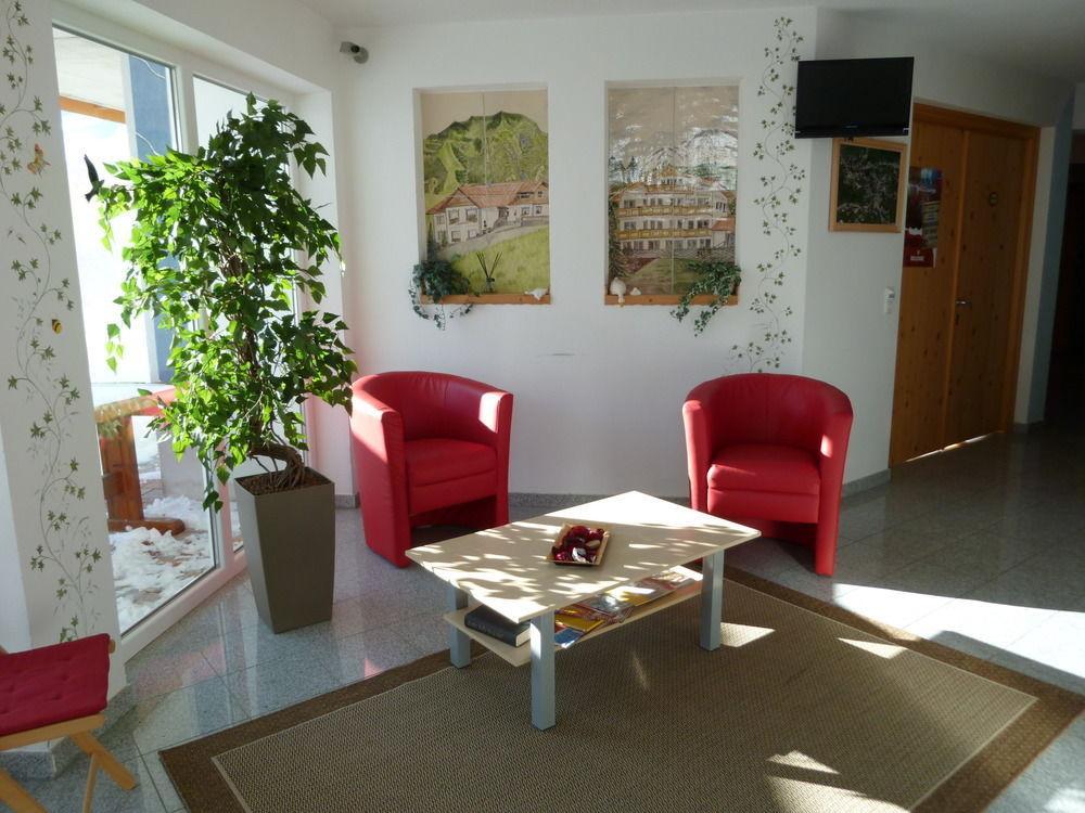Cornelia Aparthotel *